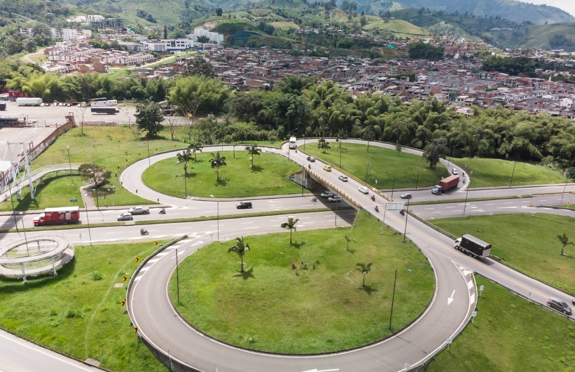 Debida diligencia social y ambiental de concesiones viales